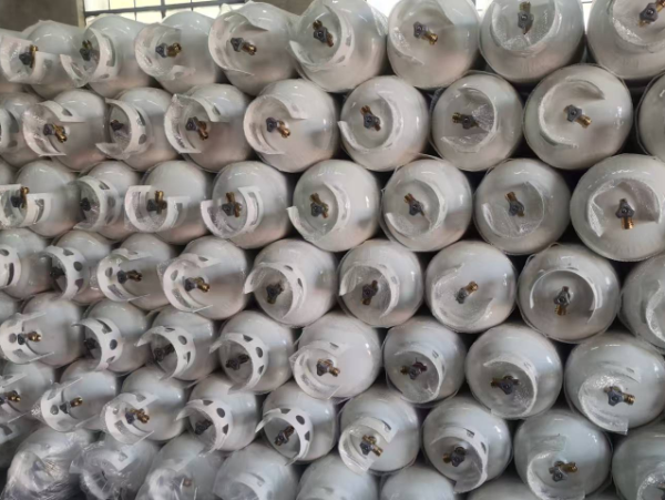 LPG steel cylinder, automated cylinder production, OEM gas cylinder, bulk LPG cylinder supply, CE certified gas tank, professional gas cylinder factory
