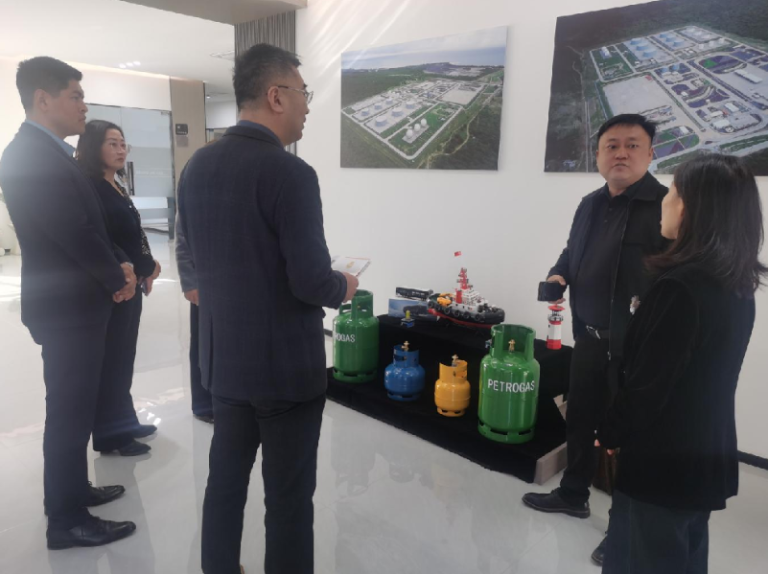 domestic LPG cylinder, clean cooking fuel, portable gas bottle, LPG cylinder wholesale, household propane tank