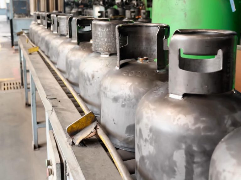 LPG Cylinder Shortage Crisis Looms in India for March 2026